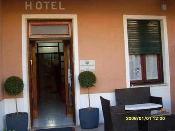 Hotel Villa Italia Porto Azzurro Exterior photo